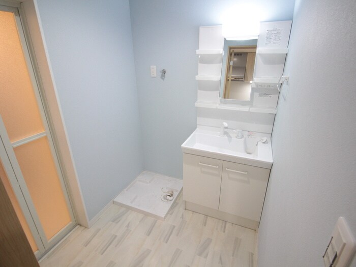 物件内観写真10　(洗面)