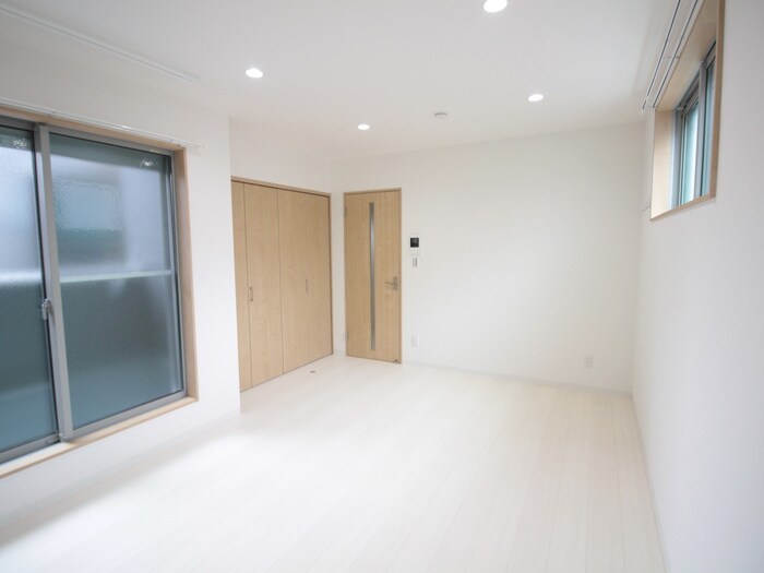 物件内観写真12　(居室)