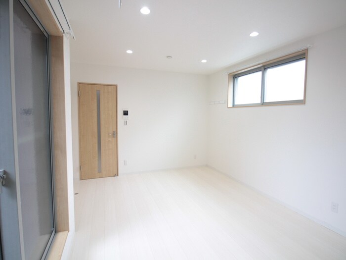 物件内観写真18　(居室)