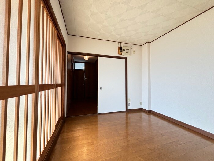 小畑川ハイツの居室