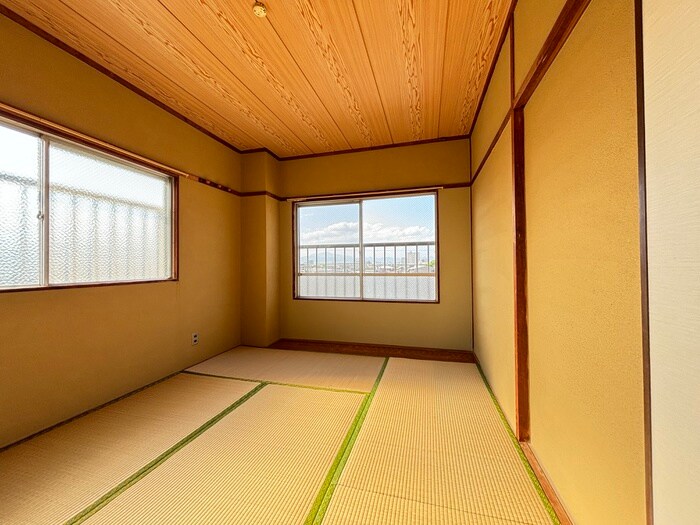 小畑川ハイツの居室