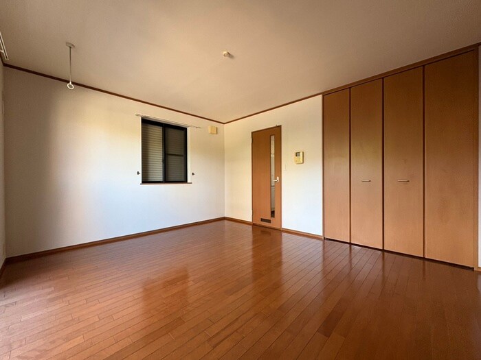 物件内観写真19　(居室)