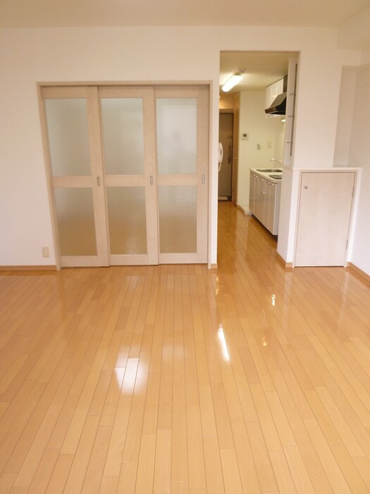 物件内観写真15　(居室)