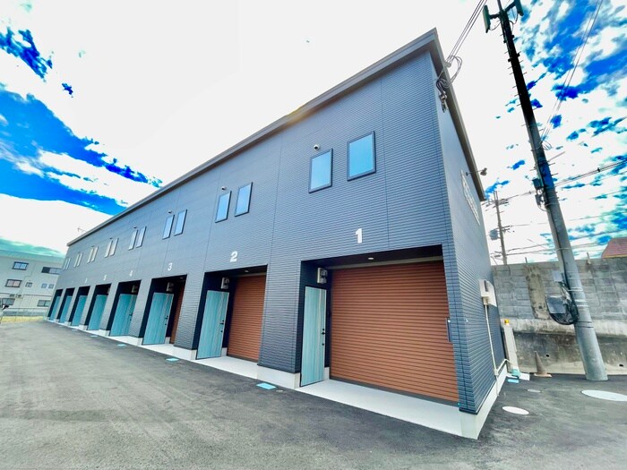 物件外観写真1　(外観写真)