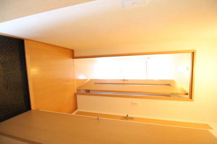 物件内観写真8　(玄関)