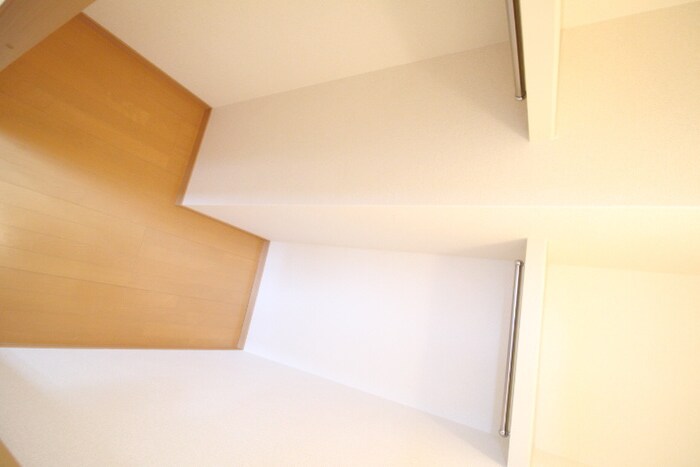 物件内観写真16　(収納)