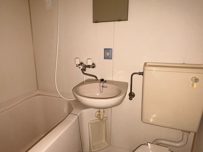 物件内観写真5　(洗面)