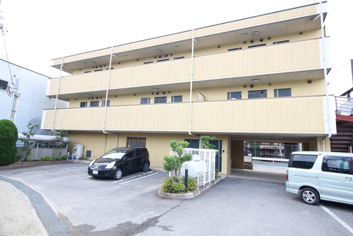 物件外観写真1　(外観写真)