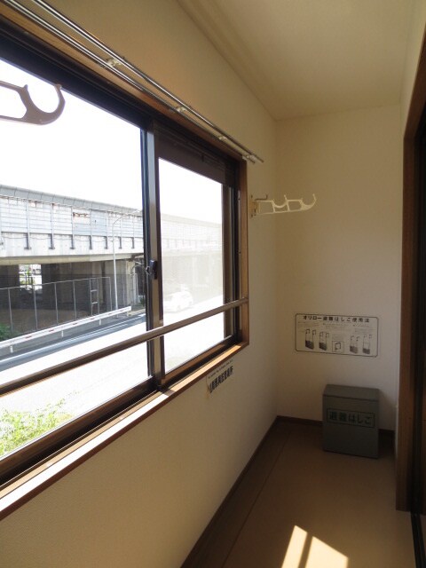 物件内観写真10　(ベランダ・バルコニー)