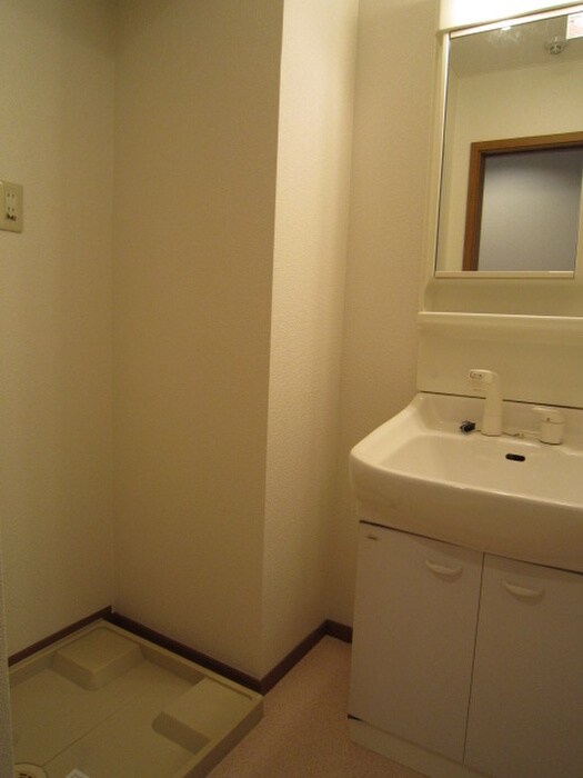 物件内観写真12　(洗面)
