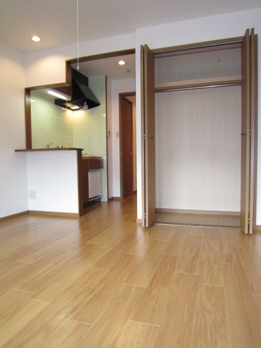 物件内観写真15　(居室)