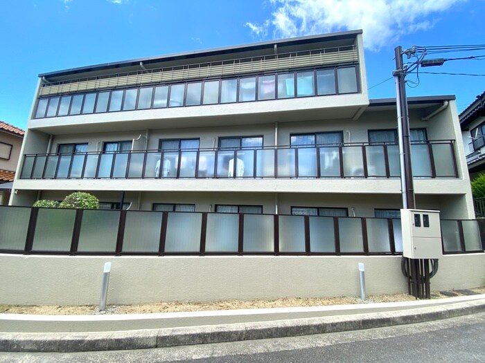 物件外観写真3　(外観写真)