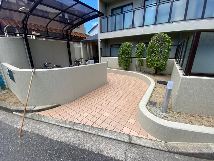 物件外観写真5　(建物設備)