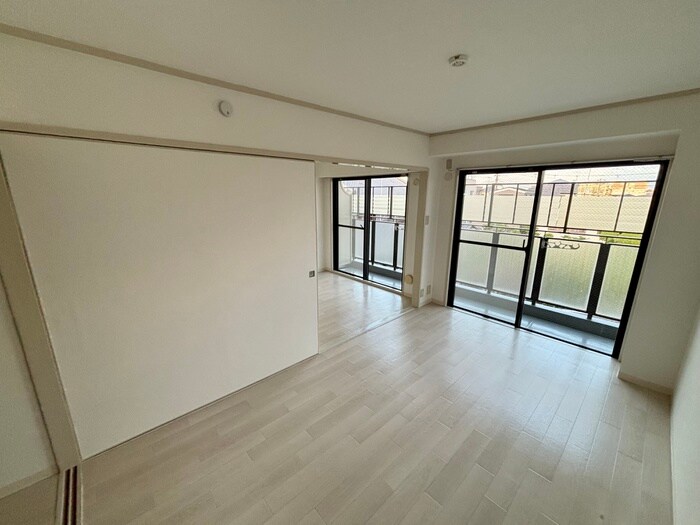 物件内観写真22　(居室)