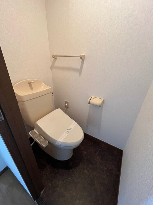 物件内観写真10　(トイレ)