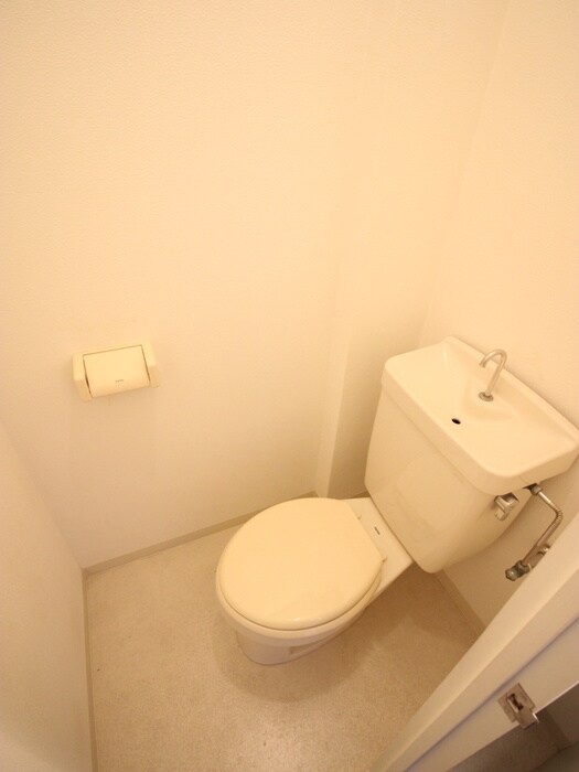 物件内観写真13　(トイレ)