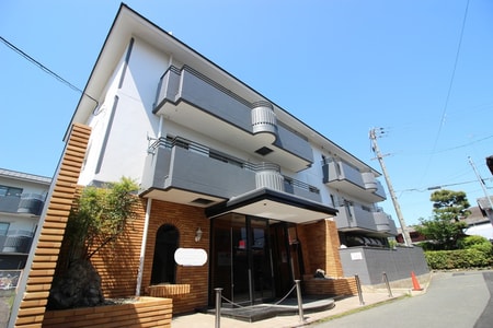 グランドハイツ嵯峨野外観写真