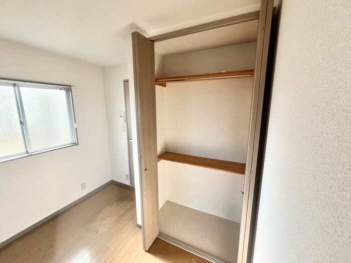物件内観写真10　(収納)