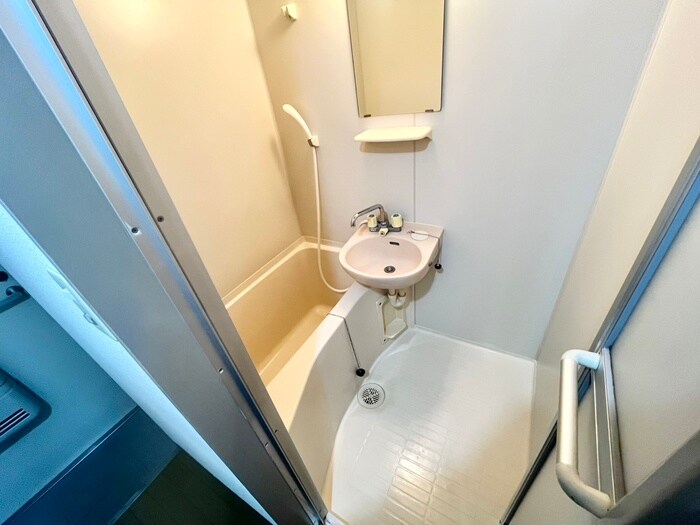 物件内観写真13　(バス／シャワールーム等)