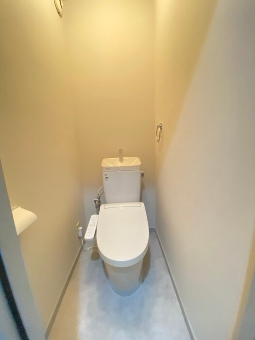 物件内観写真12　(トイレ)