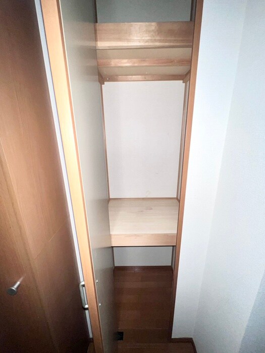 物件内観写真22　(収納)