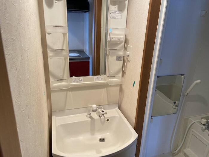 物件内観写真12　(洗面)