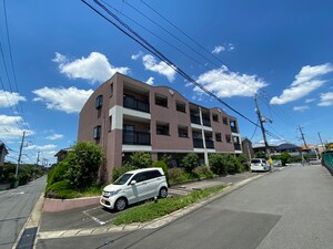 レオーネ南陵外観写真