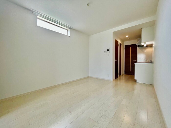 物件内観写真3　(居室)