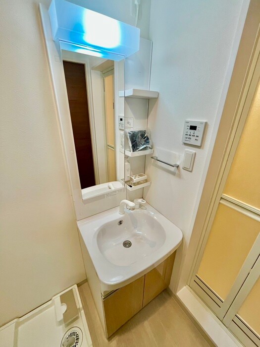 物件内観写真6　(洗面)