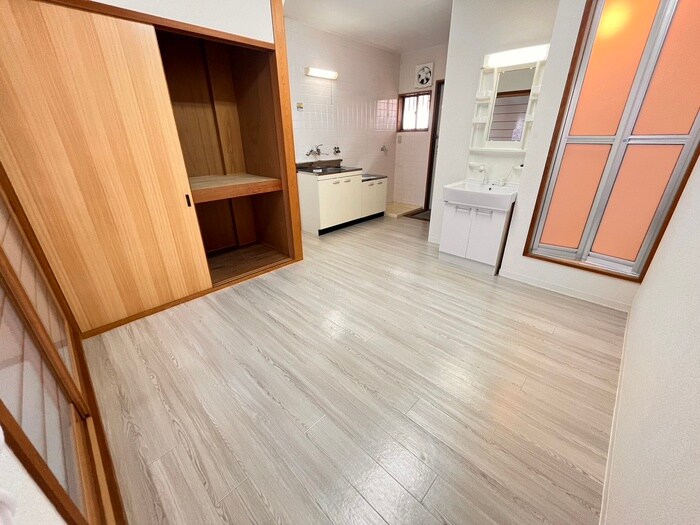 物件内観写真7　(居室)