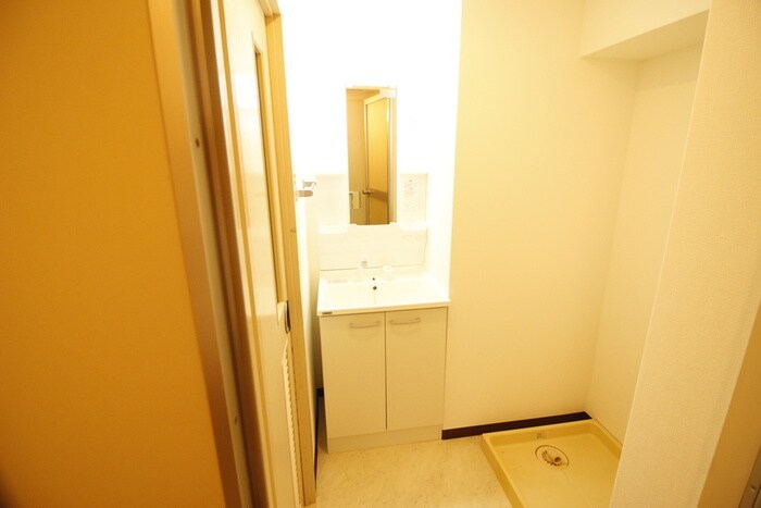 物件内観写真9　(洗面)