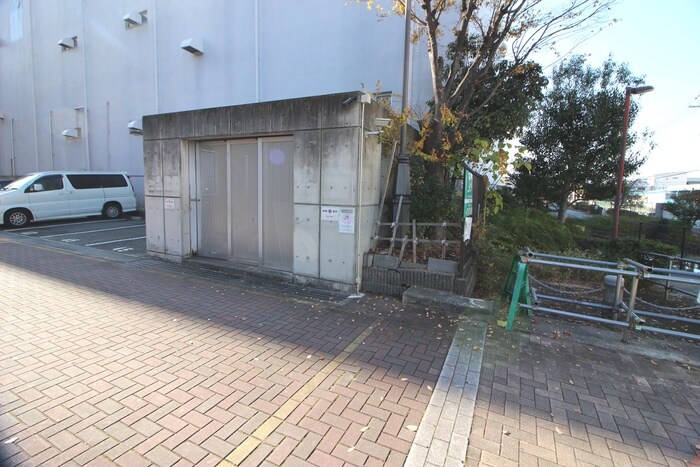 物件外観写真5　(建物設備)