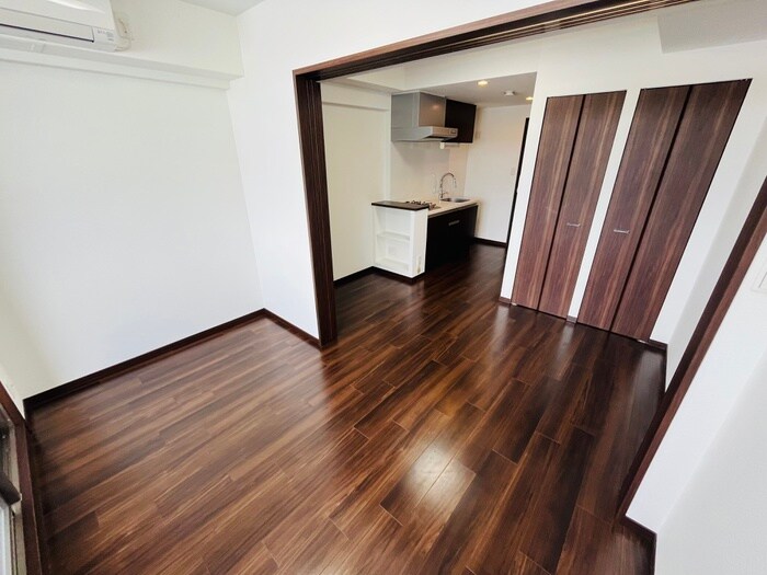 物件内観写真7　(居室)