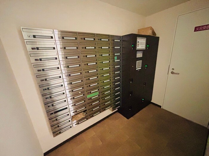 物件外観写真4　(建物設備)