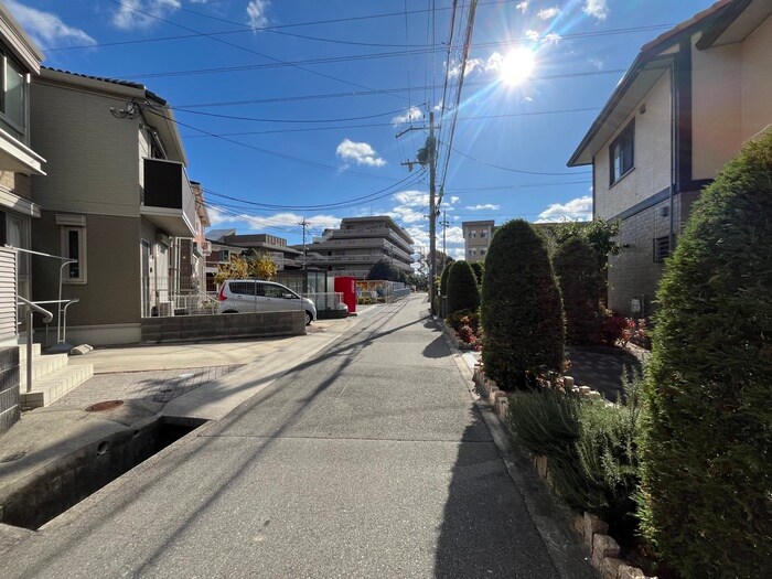 物件外観写真4　(周辺環境)