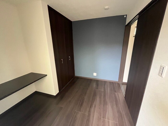 物件内観写真2　(居室)