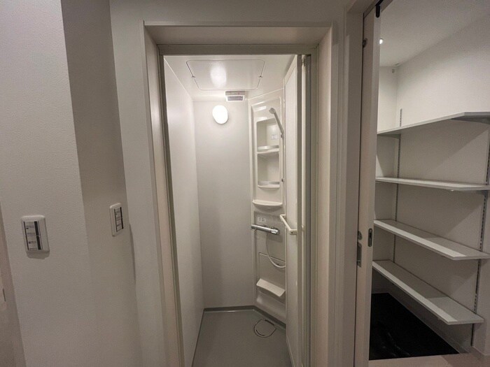 物件内観写真4　(バス／シャワールーム等)