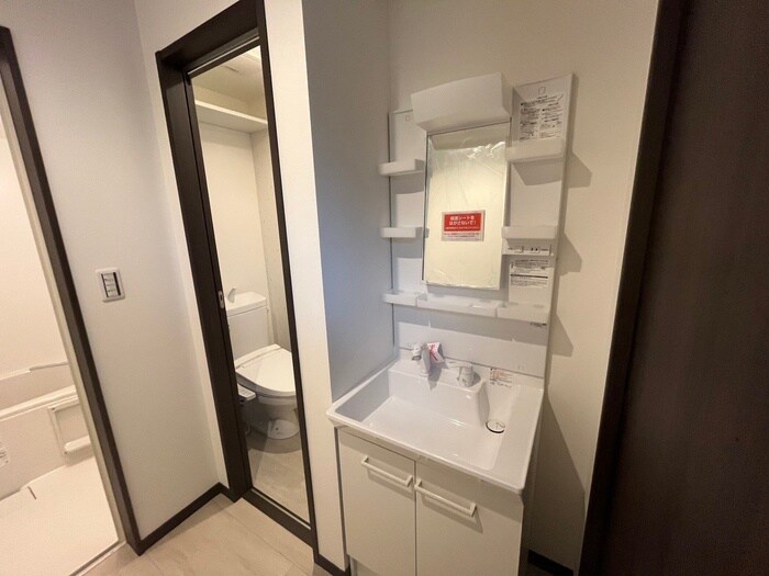 物件内観写真6　(洗面)