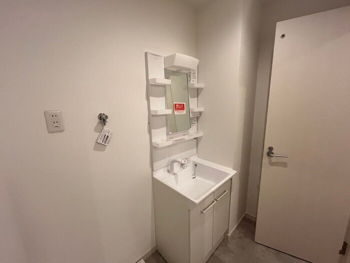 物件内観写真6　(洗面)