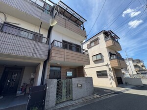 若江南町1丁目戸建て外観写真