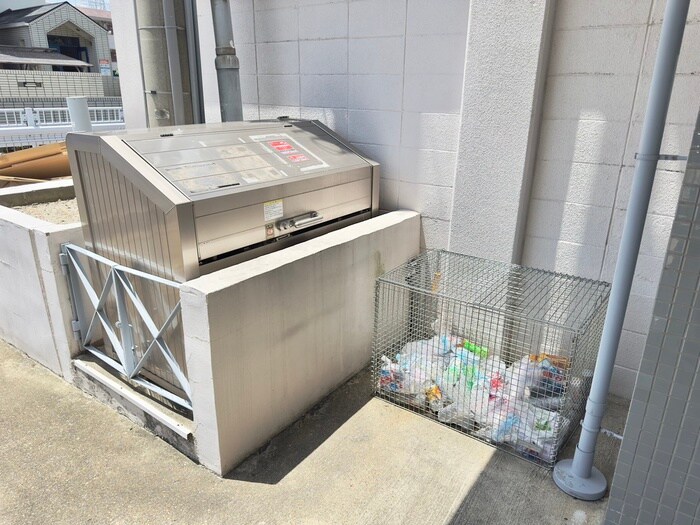 物件外観写真6　(建物設備)