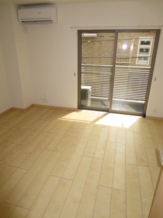 物件内観写真10　(内観写真)