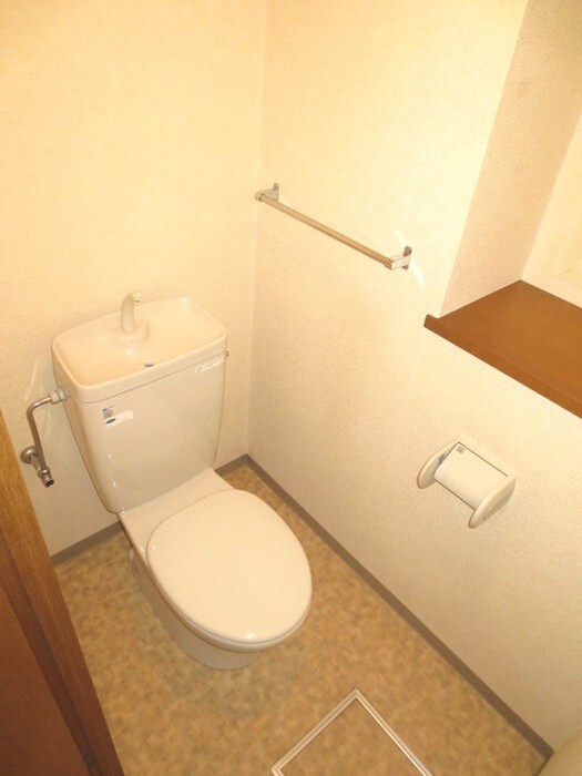 物件内観写真13　(トイレ)