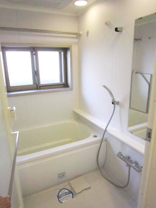 物件内観写真10　(バス／シャワールーム等)