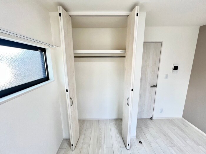 物件内観写真11　(収納)