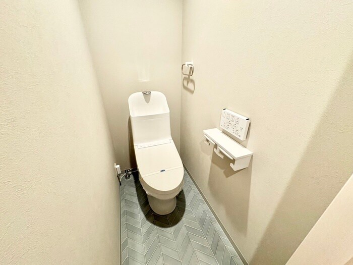 物件内観写真15　(トイレ)