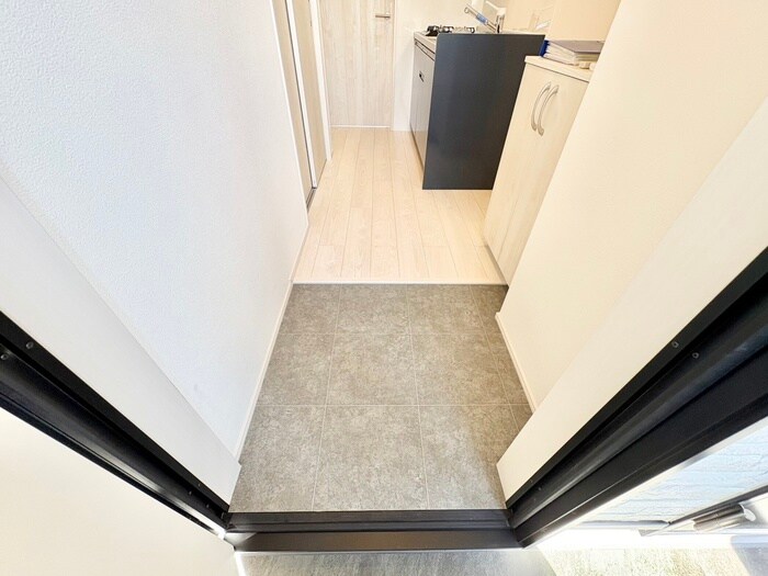 物件内観写真19　(玄関)