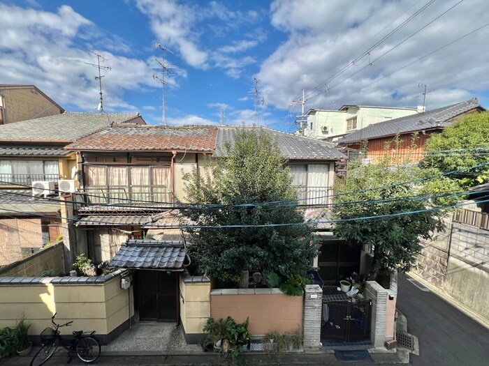 物件内観写真21　(室内からの展望)