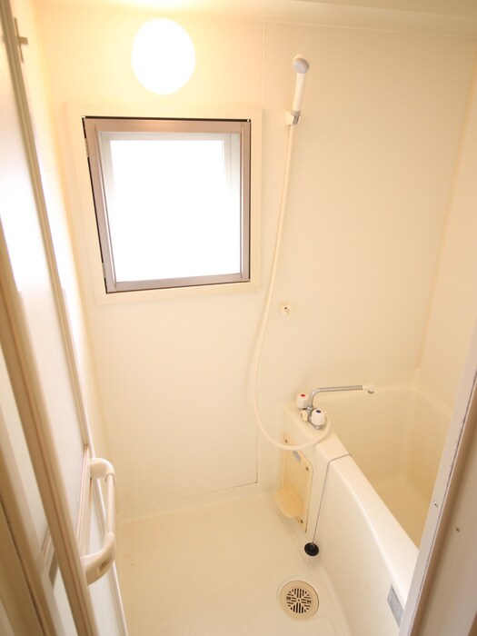 物件内観写真10　(バス／シャワールーム等)