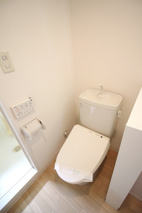 物件内観写真10　(トイレ)